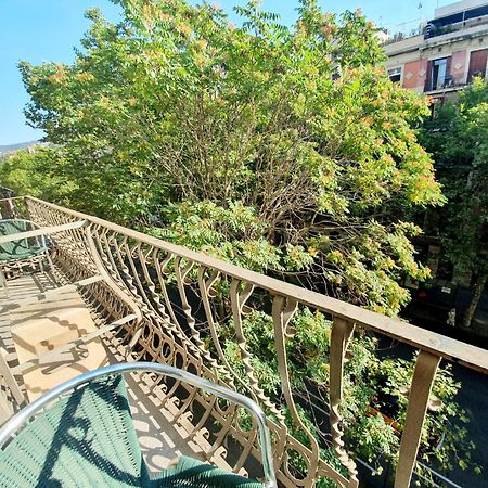 Apartamento Urgell Apartman Barcelona Kültér fotó